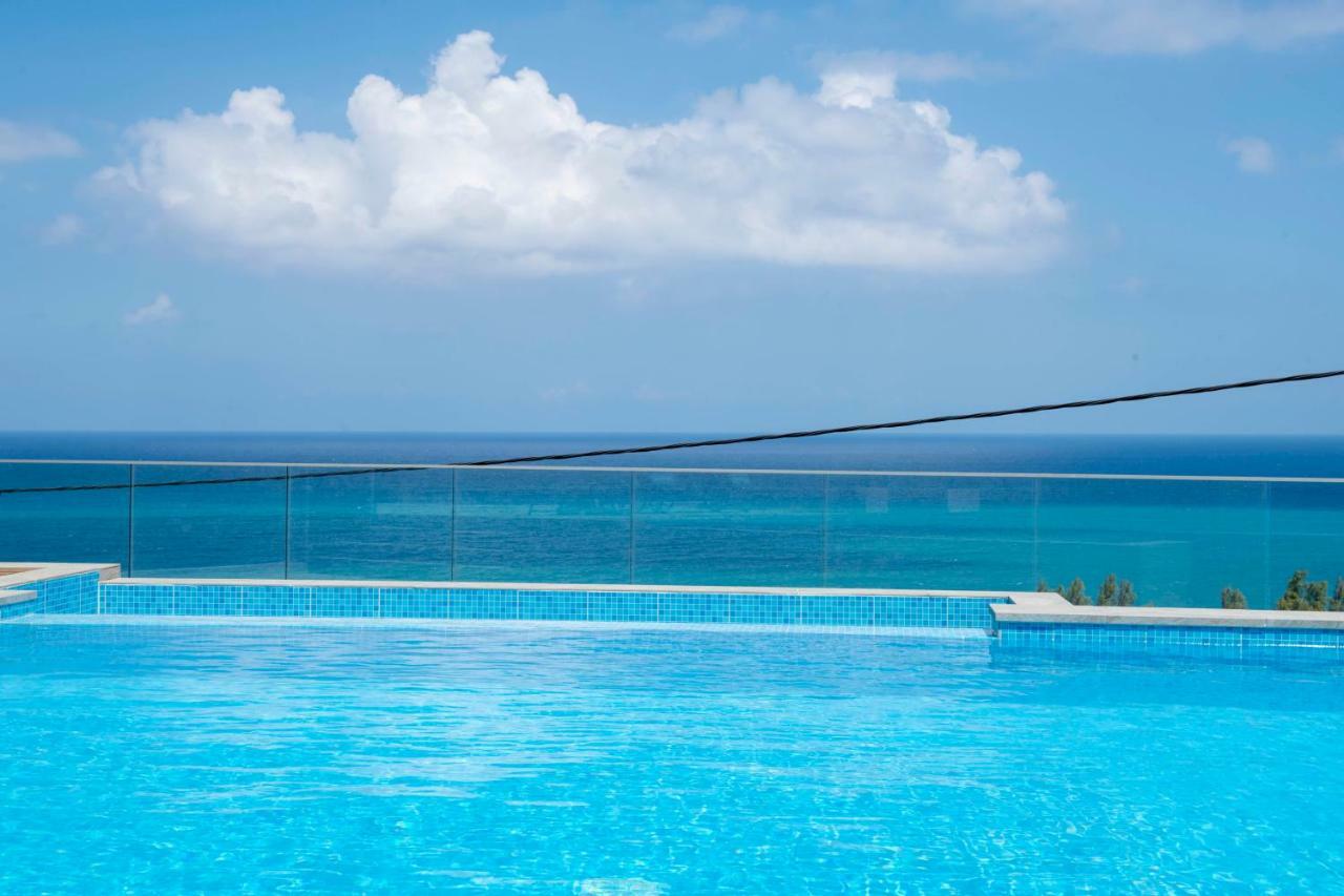 Paradise Blue Villa Pomos Eksteriør billede